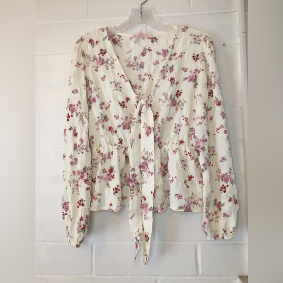 Floral Tie-Front Blouse - Cream and Pink - Picture 13 of 16